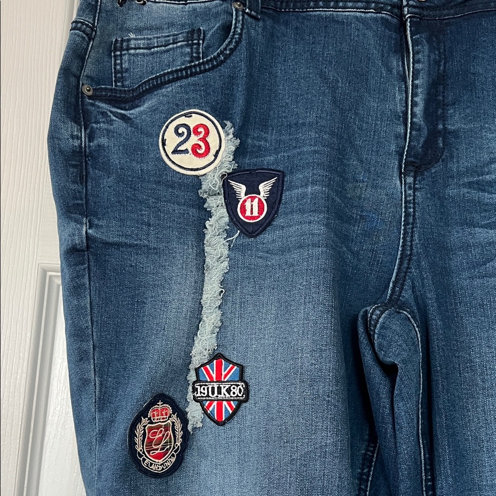 Women's Dark Blue Patchwork Distressed Jeans - Picture 2 of 8